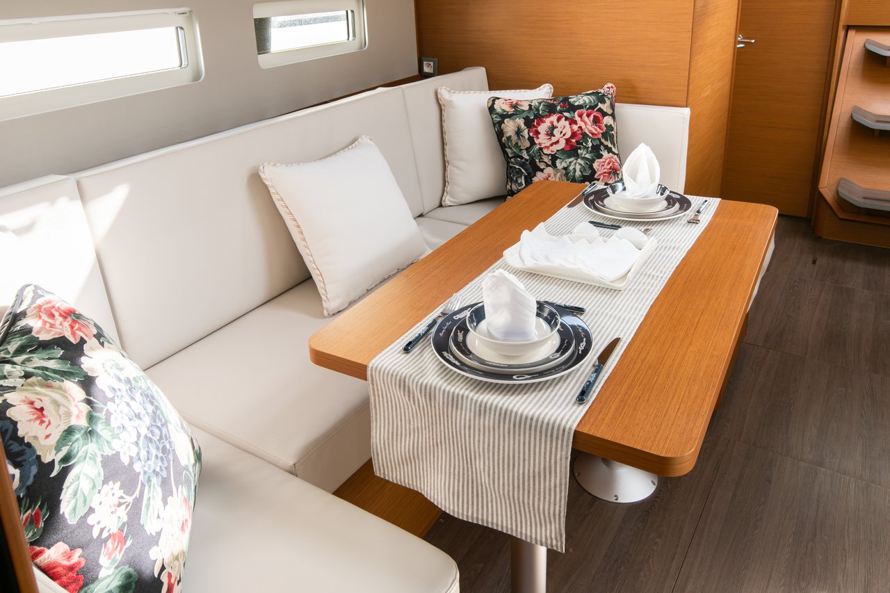 Sun Odyssey 410 - 3 cab. — photo 12
