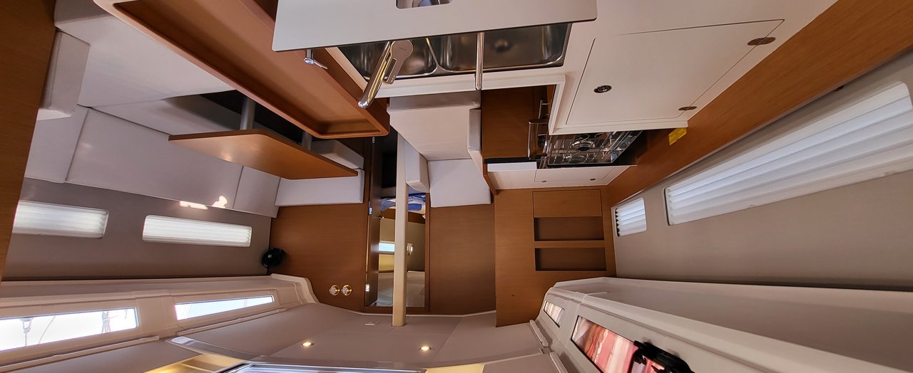 Sun Odyssey 410 - 3 cab. — photo 13