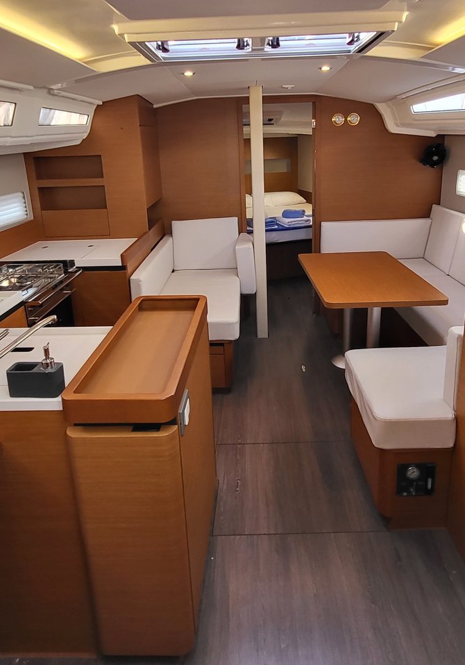 Sun Odyssey 410 - 3 cab. — photo 14