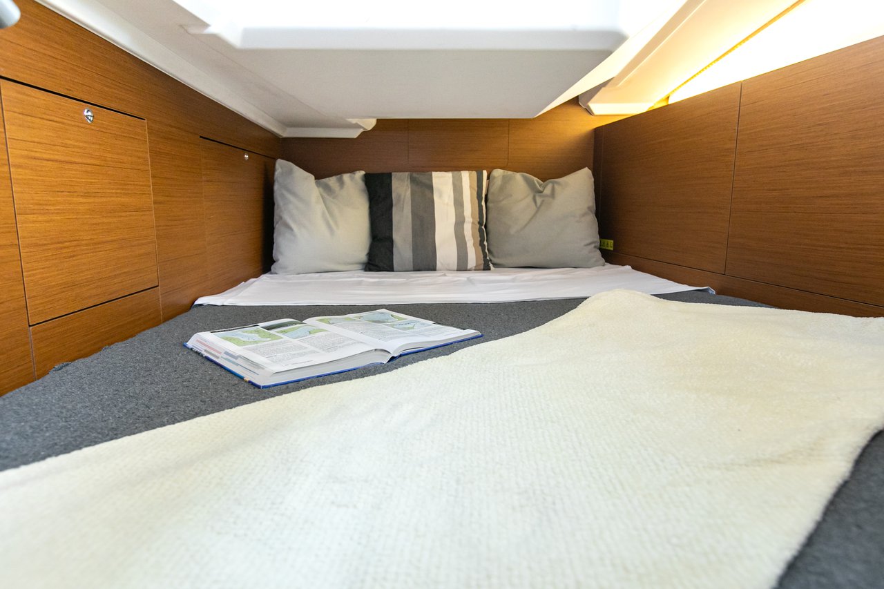 Sun Odyssey 410 - 3 cab. — photo 17