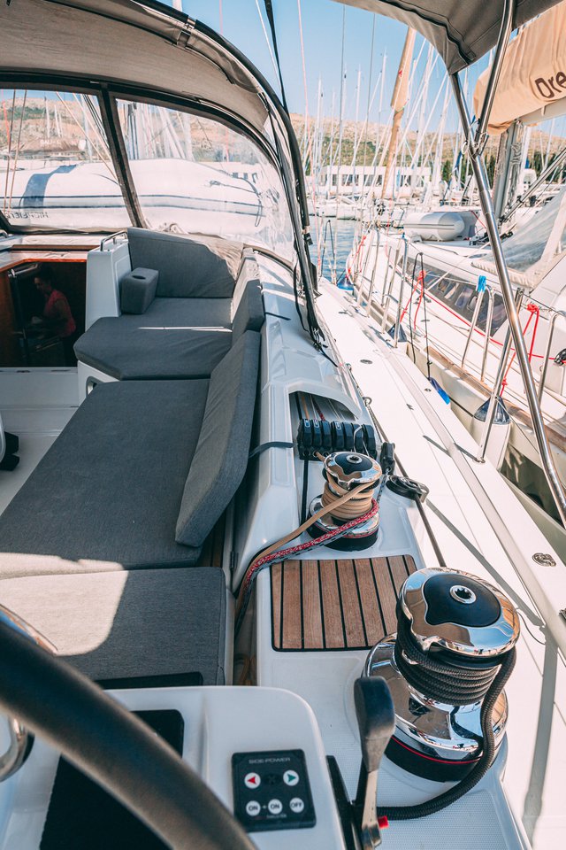 Jeanneau 54 - 5 + 1 cab. — photo 10