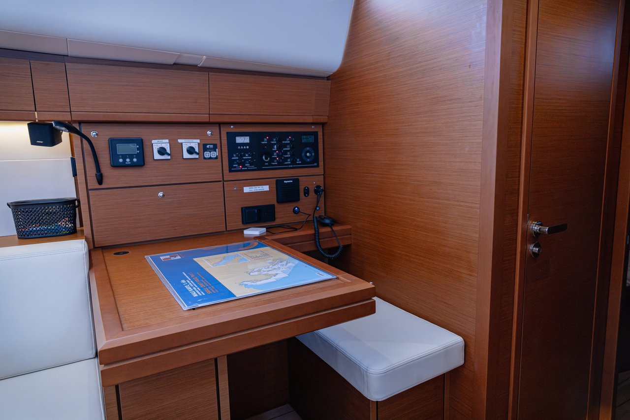 Jeanneau 54 - 5 + 1 cab. — photo 14