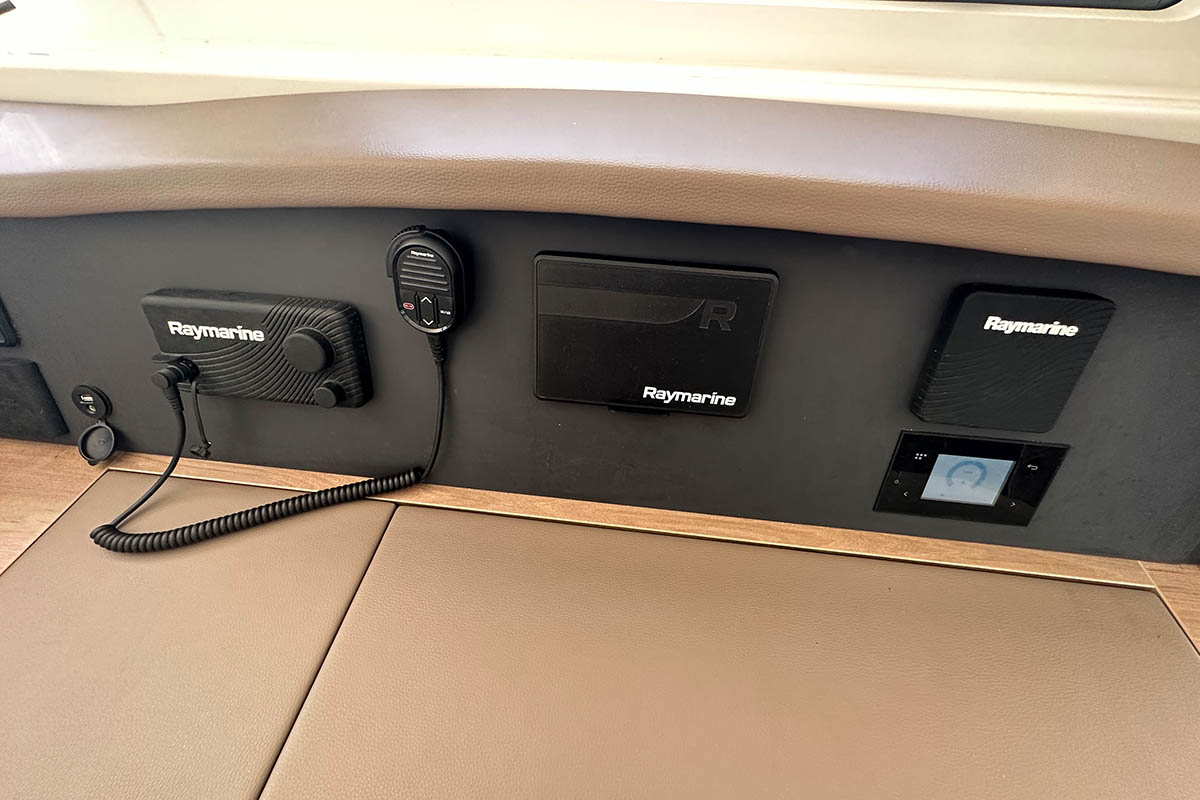 Bali 4.8 - 6 + 1 cab. — photo 20