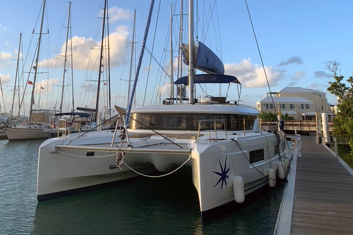 Lagoon 46 - 4 + 2 cab. — photo 1