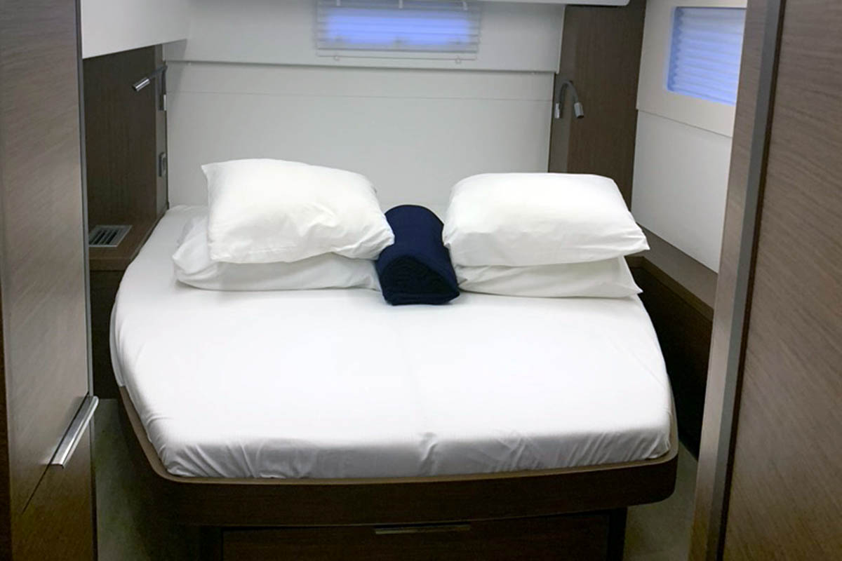 Lagoon 46 - 4 + 2 cab. — photo 9
