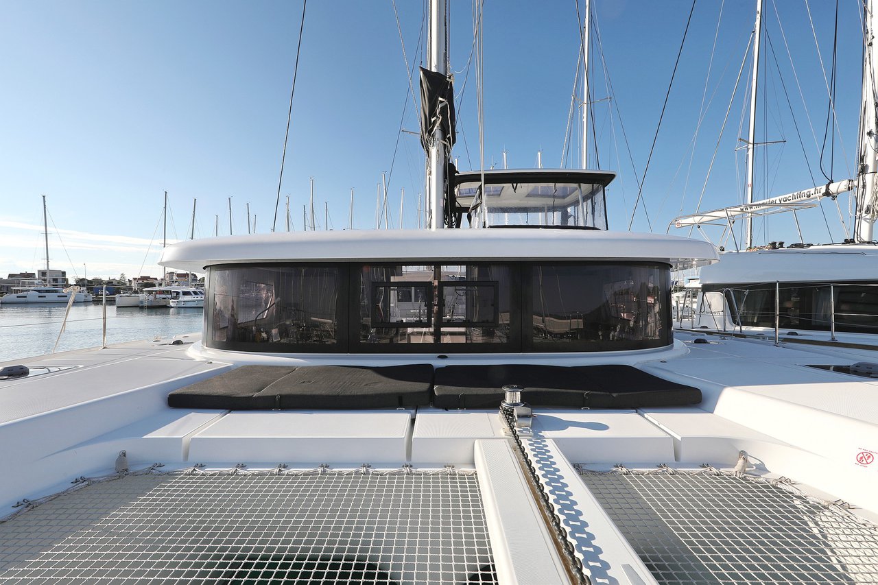 Lagoon 42 - 4 + 2 cab. — photo 5