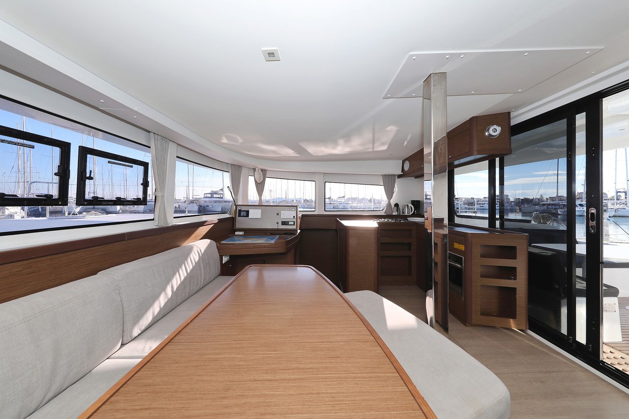 Lagoon 42 - 4 + 2 cab. — photo 31