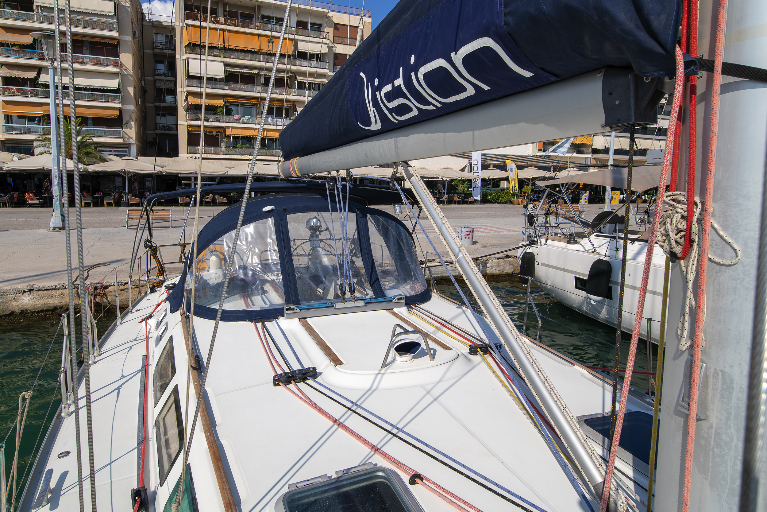 Sun Odyssey 43 — photo 17
