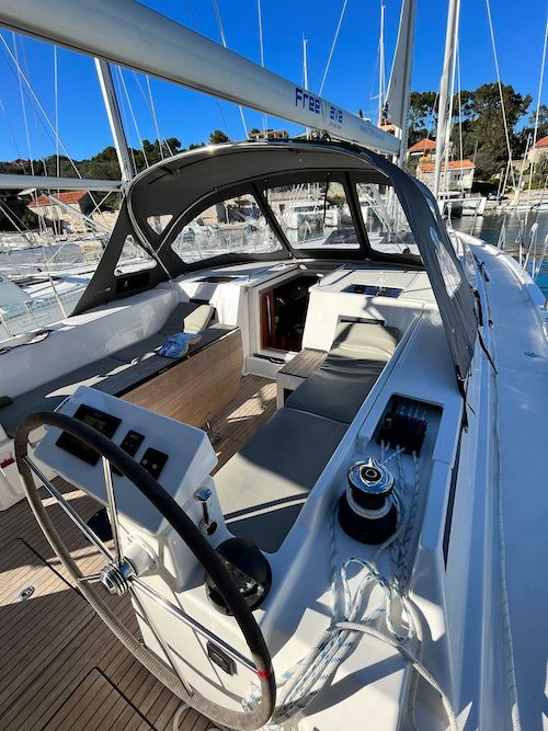 Bavaria C45 - 4 cab. — photo 4