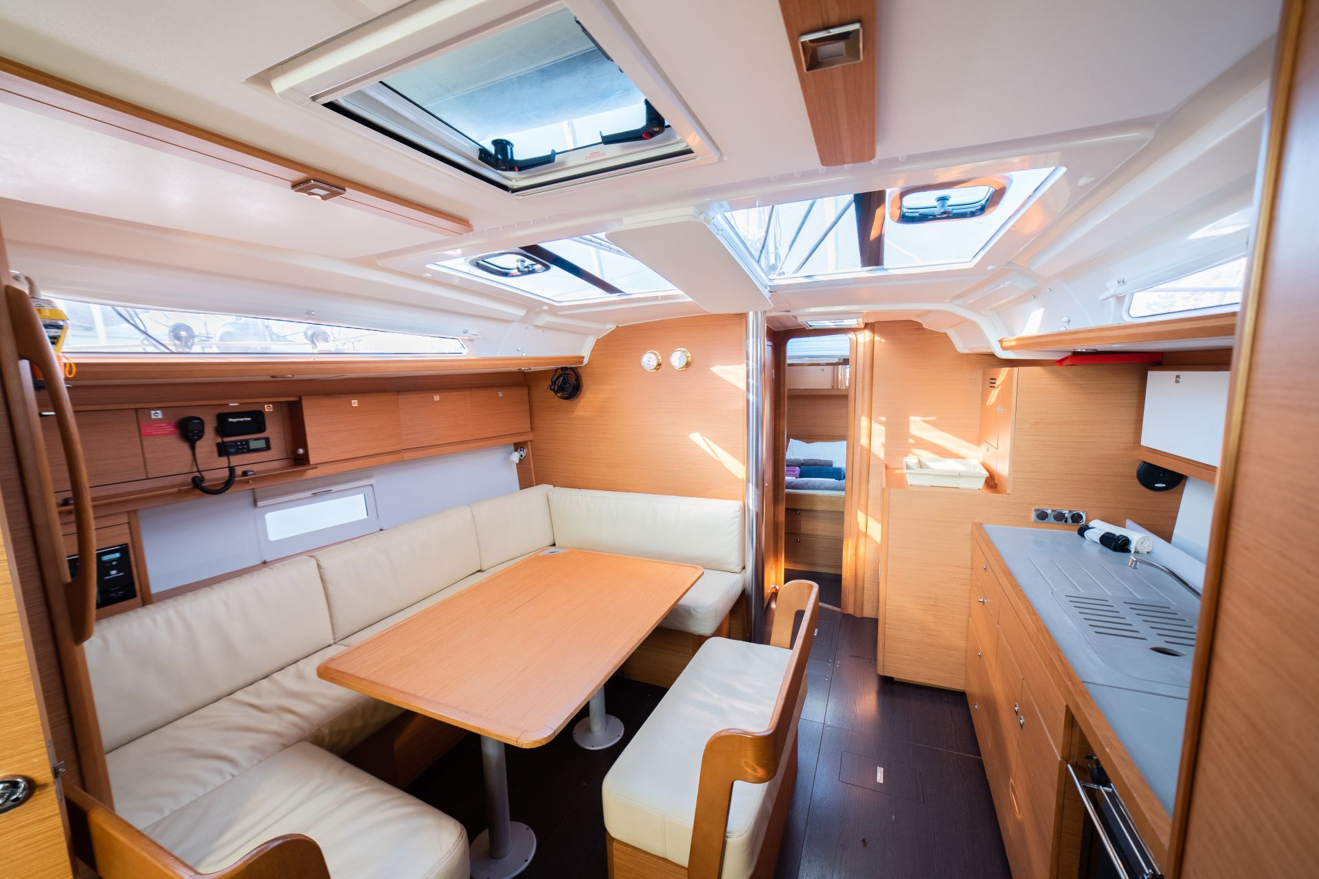 Dufour 430 GL — photo 7