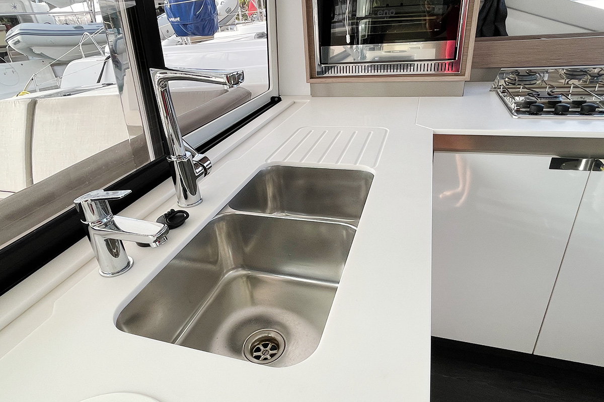 Fountaine Pajot Isla 40 - 4 cab. — photo 30