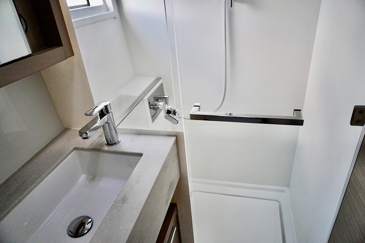 Lagoon 46 - 4 + 2 cab. — photo 21