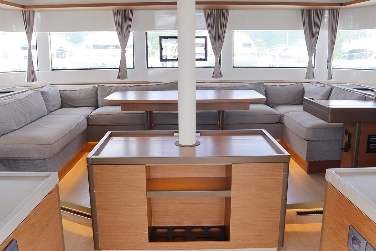 Lagoon 50 - 6 + 2 cab. — photo 17