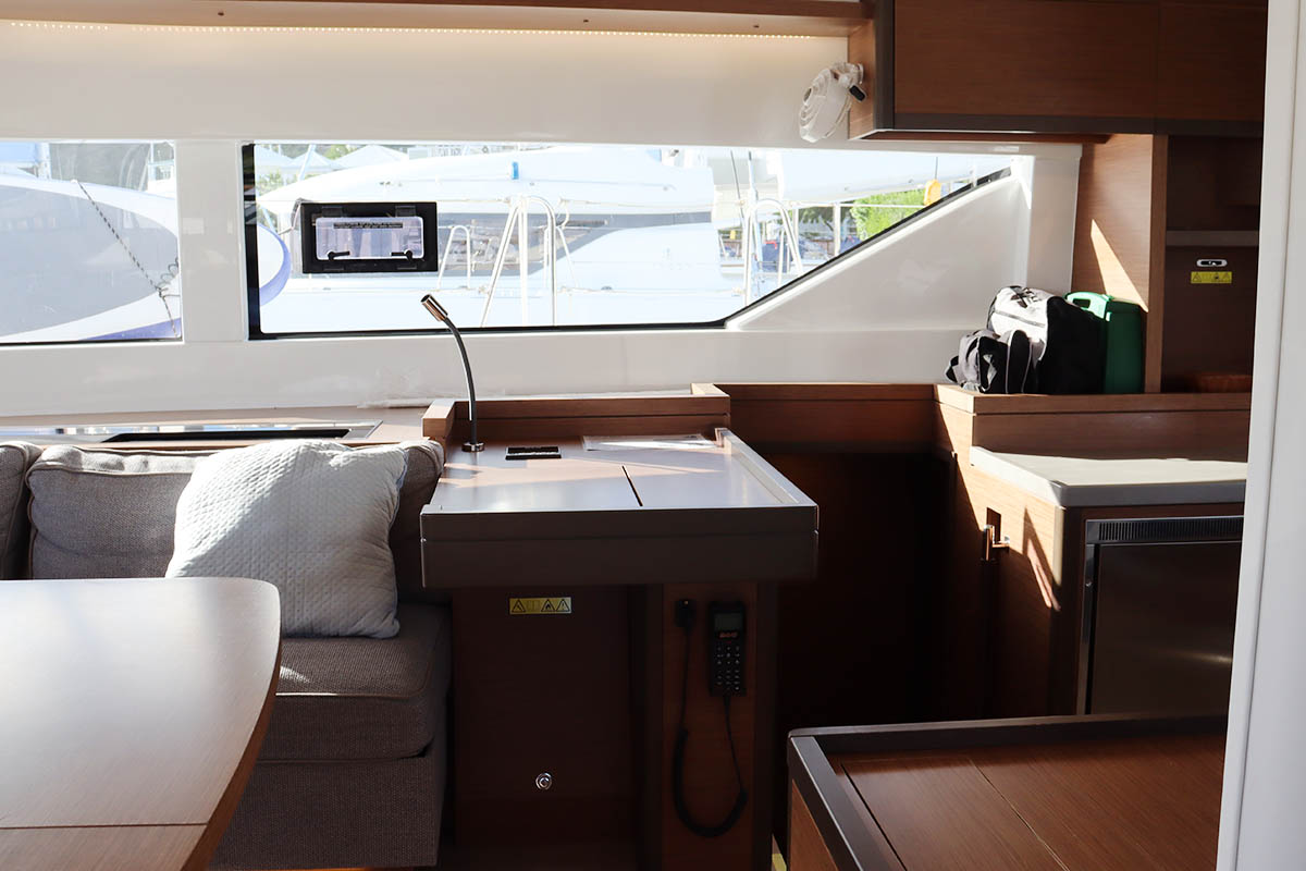 Lagoon 50 - 6 + 2 cab. — photo 11