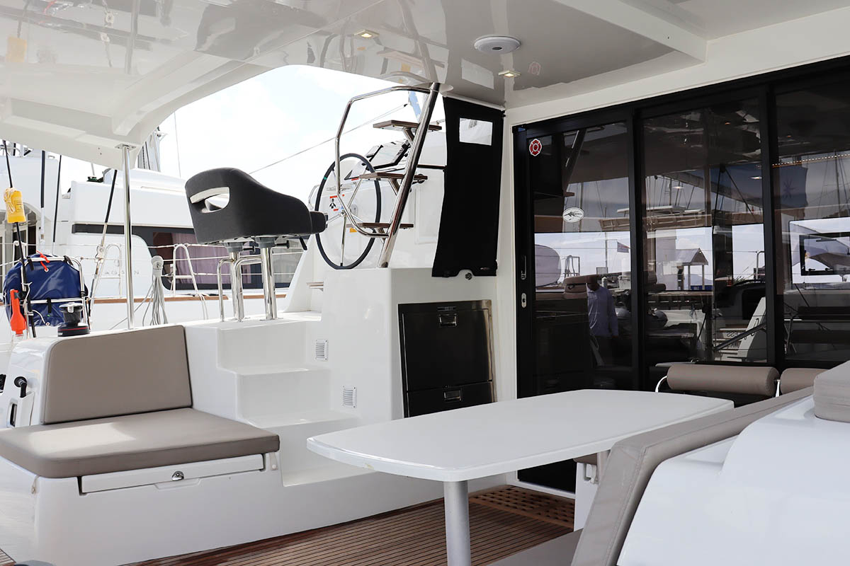 Lagoon 42 - 4 + 2 cab. — photo 5
