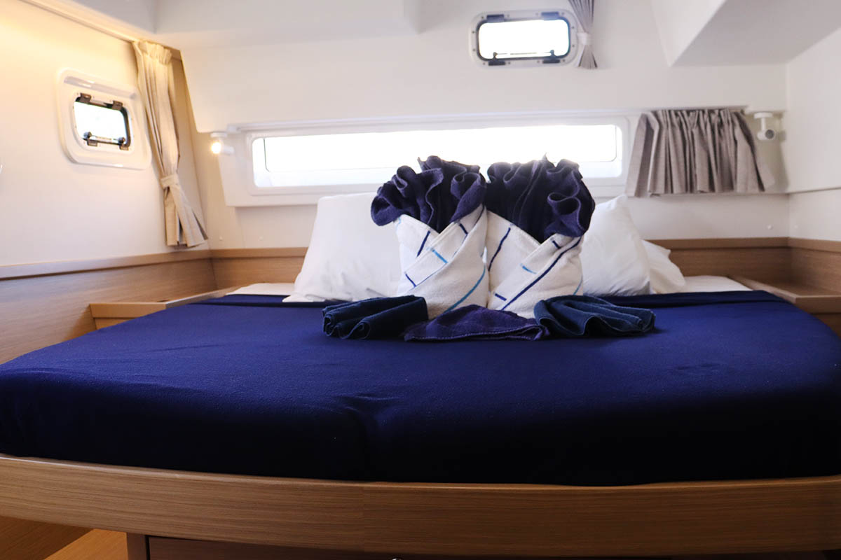 Lagoon 42 - 4 + 2 cab. — photo 16