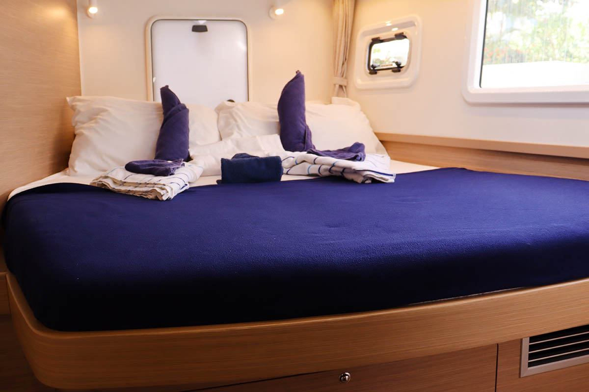 Lagoon 42 - 4 + 2 cab. — photo 17