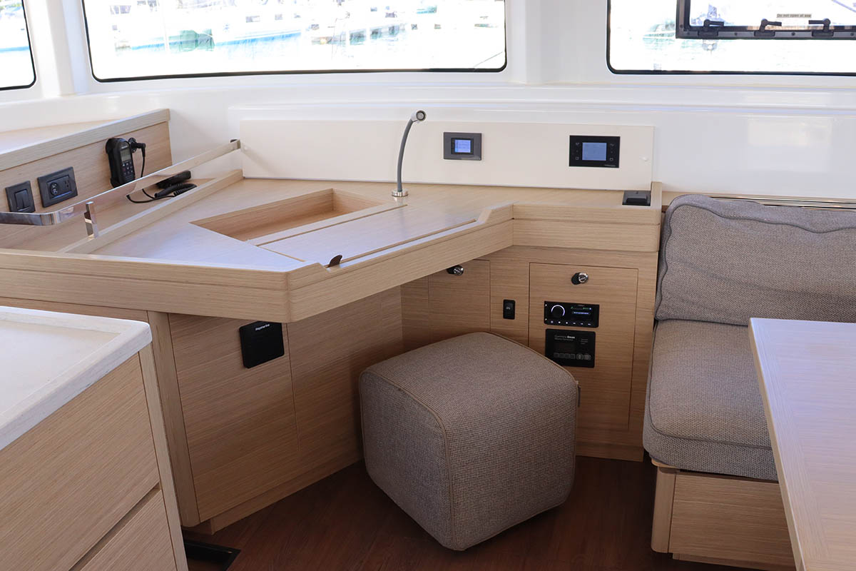 Lagoon 46 - 4 + 2 cab. — photo 16