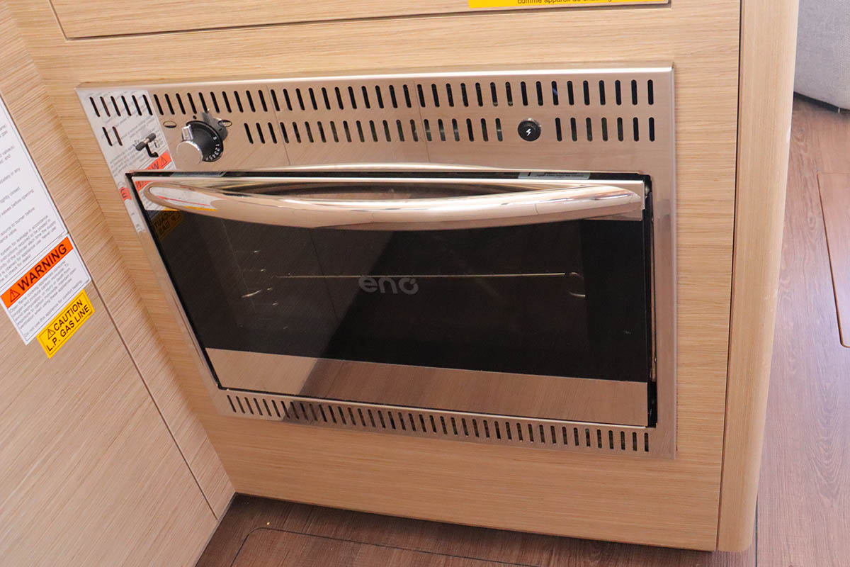 Lagoon 46 - 4 + 2 cab. — photo 18