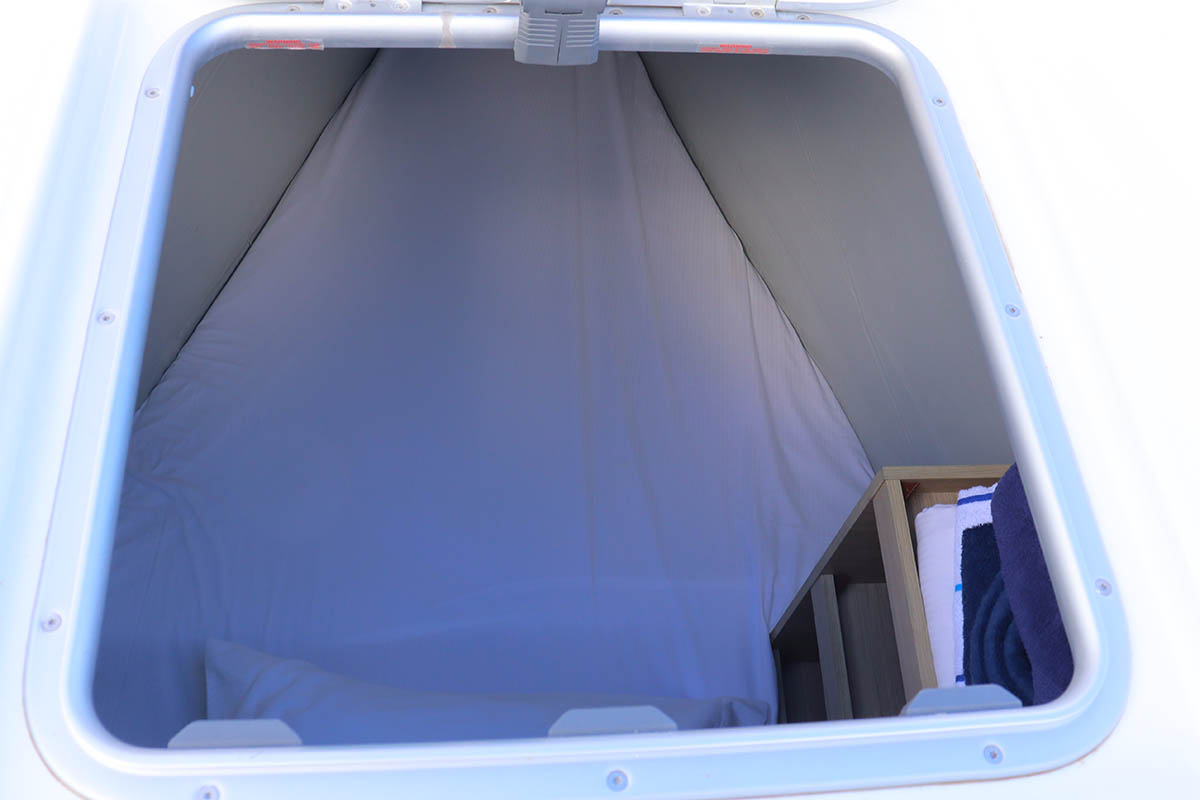 Lagoon 46 - 4 + 2 cab. — photo 34