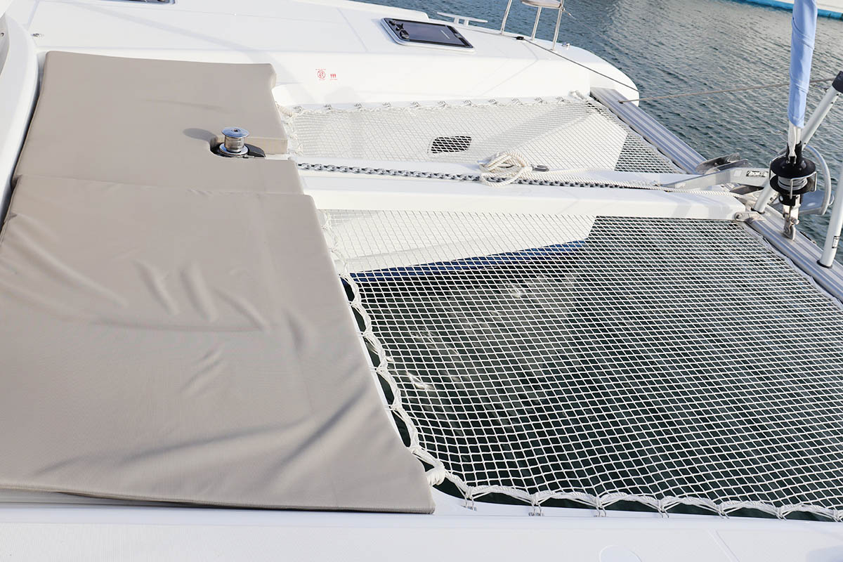Lagoon 42 - 4 + 2 cab. — photo 4