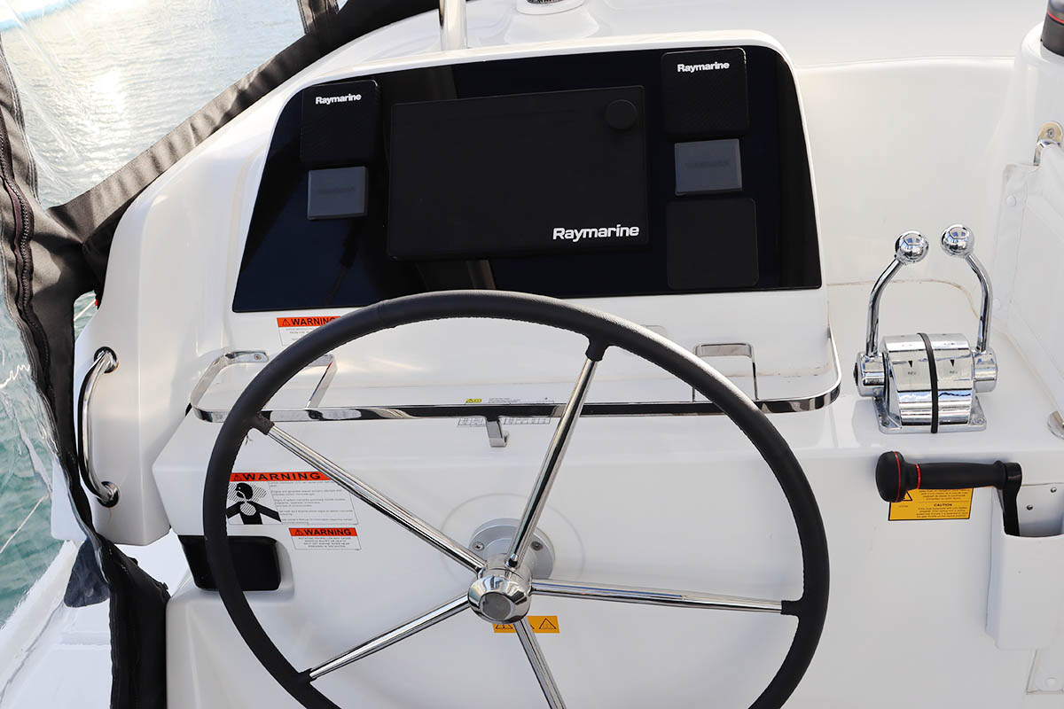 Lagoon 42 - 4 + 2 cab. — photo 7