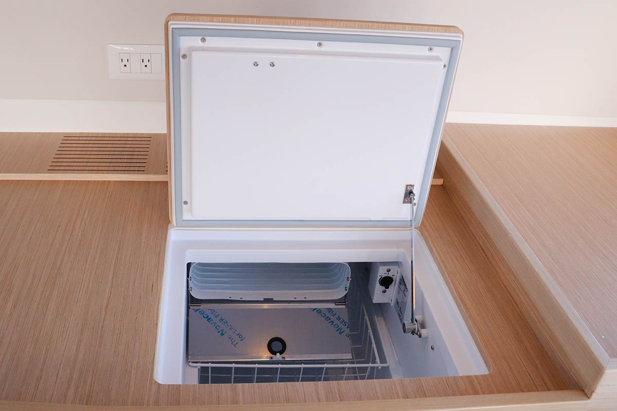 Lagoon 42 - 4 + 2 cab. — photo 16