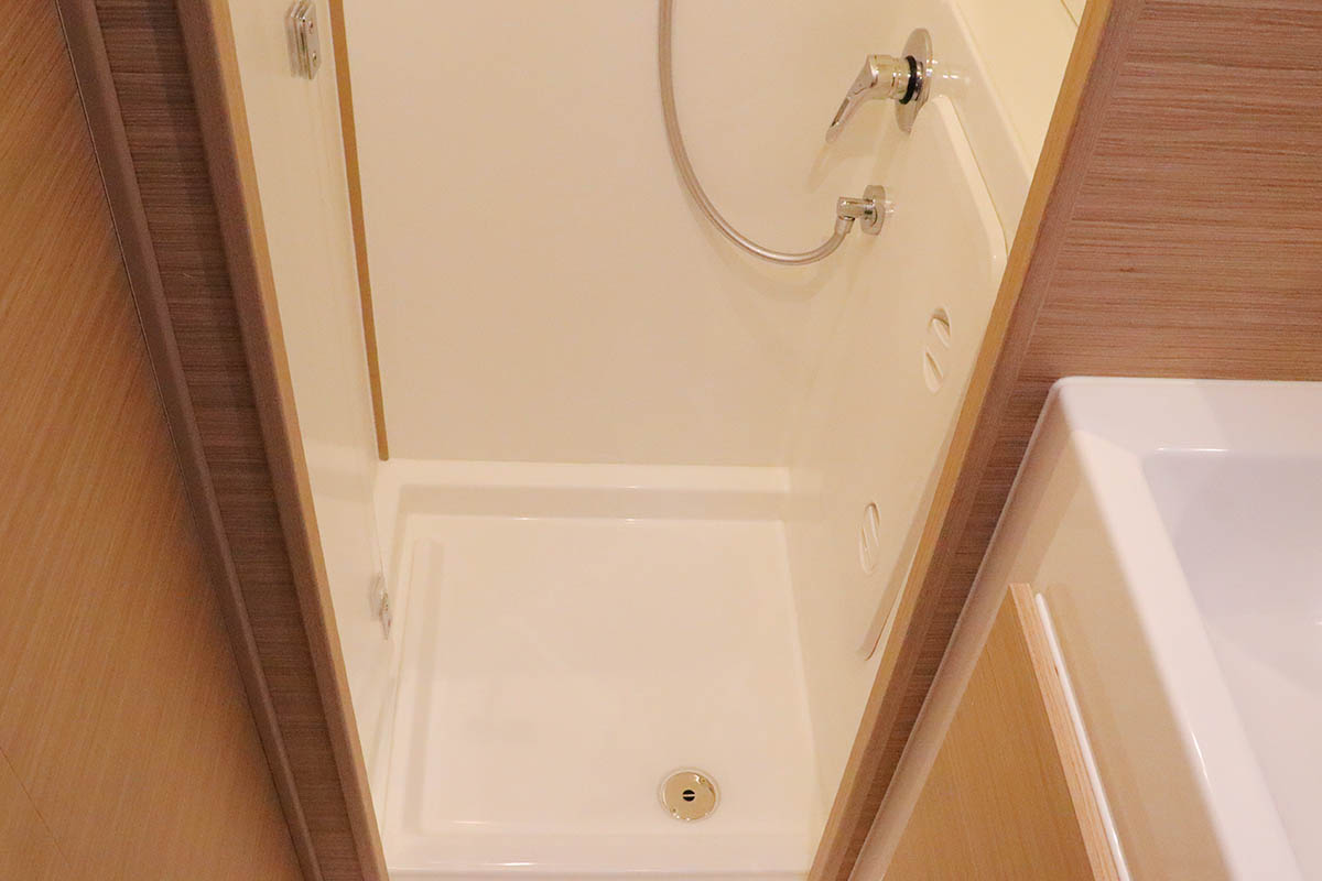 Lagoon 42 - 4 + 2 cab. — photo 23