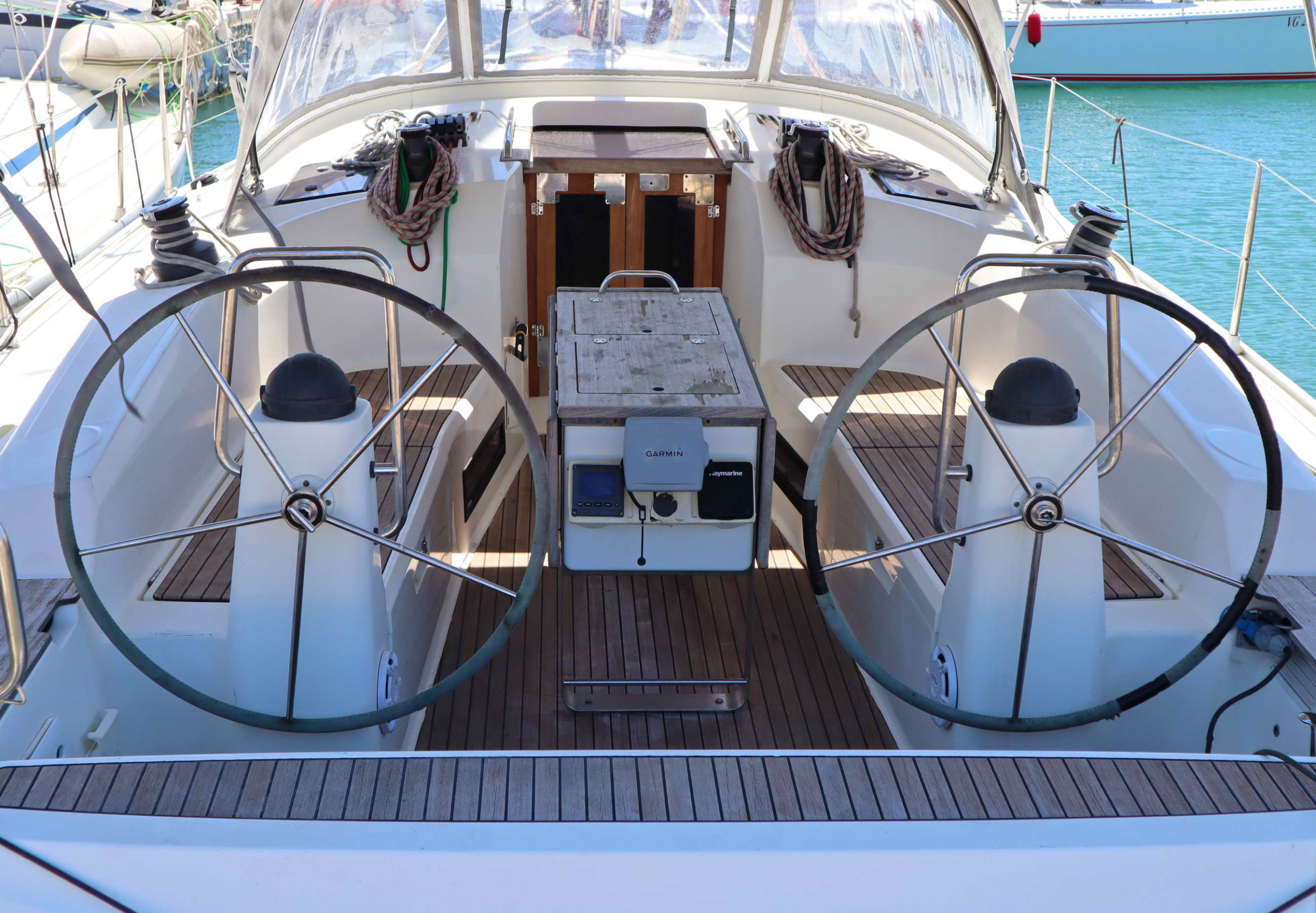 Bavaria Cruiser 40 — photo 1