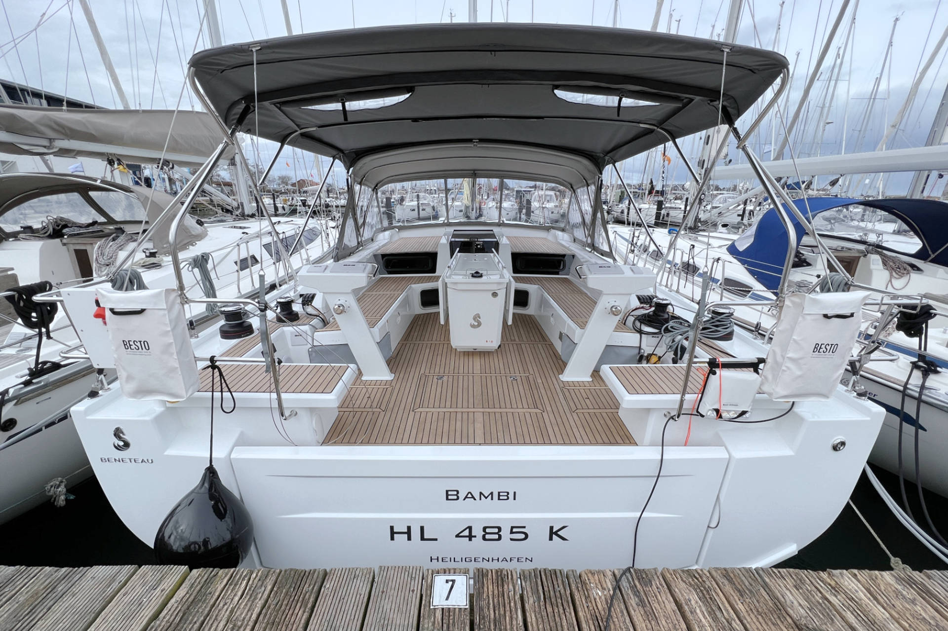 Oceanis 51.1 — photo 5