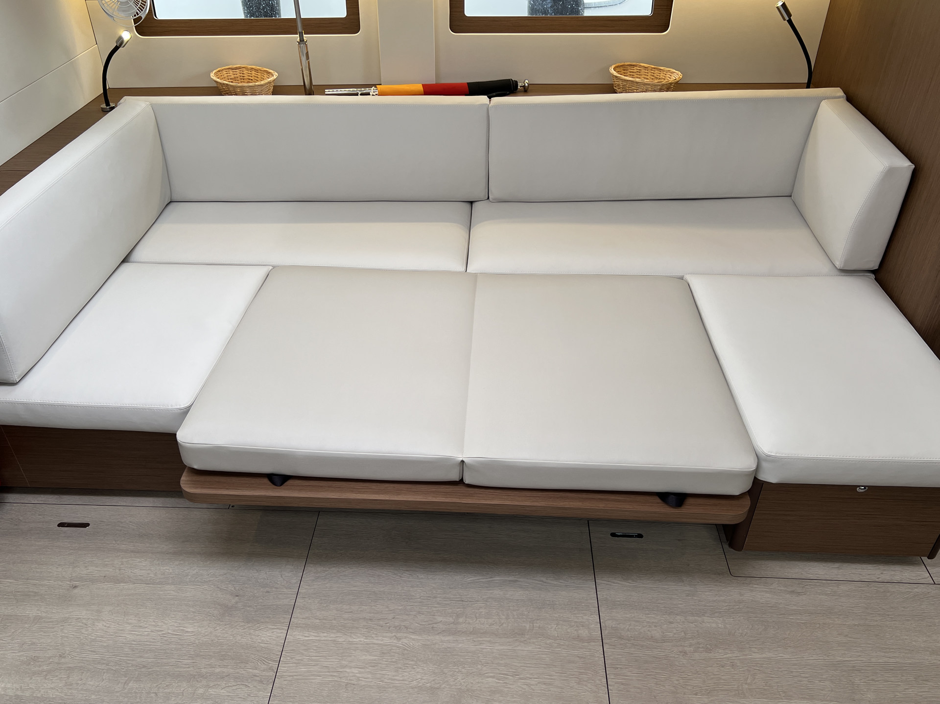 Oceanis 51.1 — photo 14