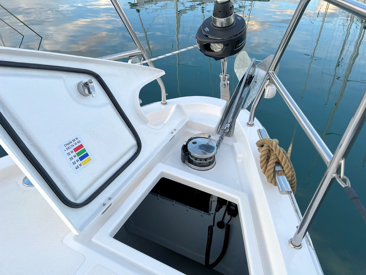 Bavaria C38 — photo 14