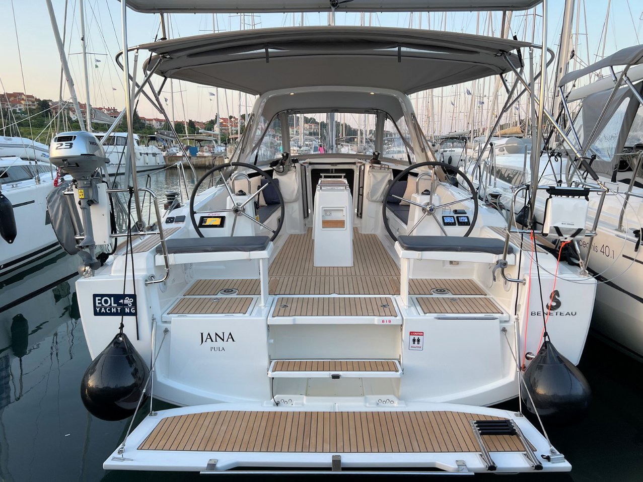 Oceanis 38.1 — photo 4