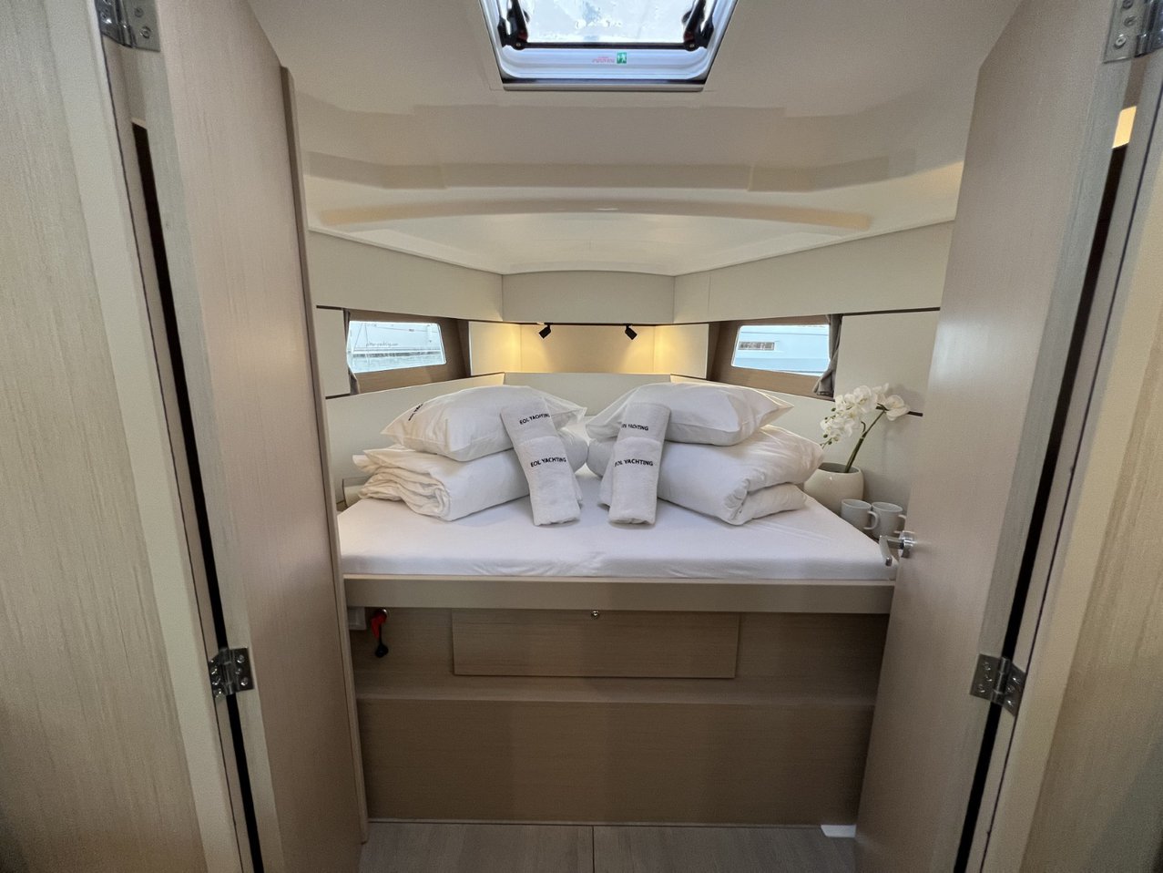 Oceanis 38.1 — photo 31