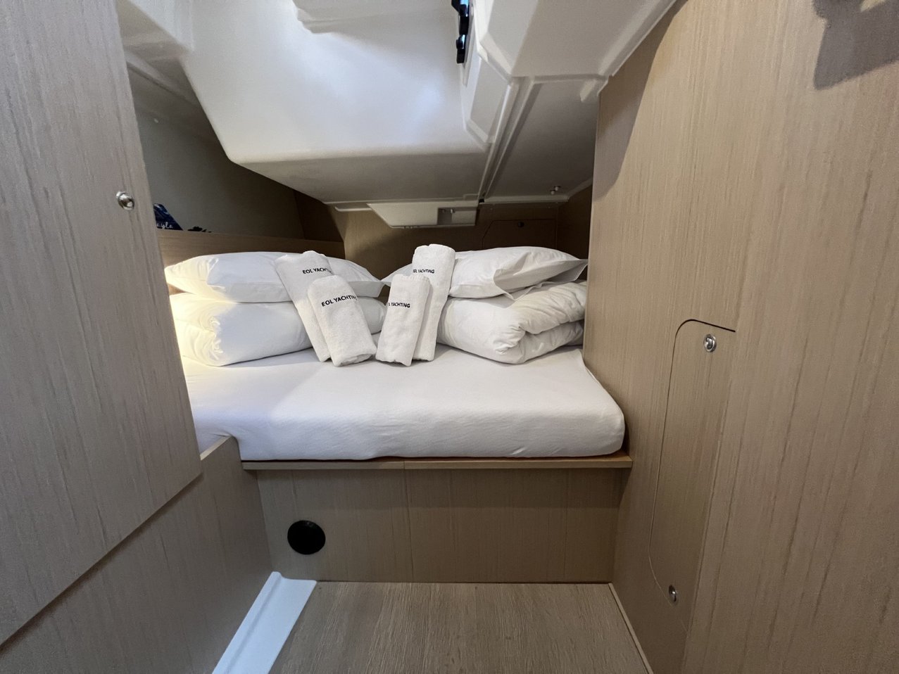 Oceanis 38.1 — photo 36