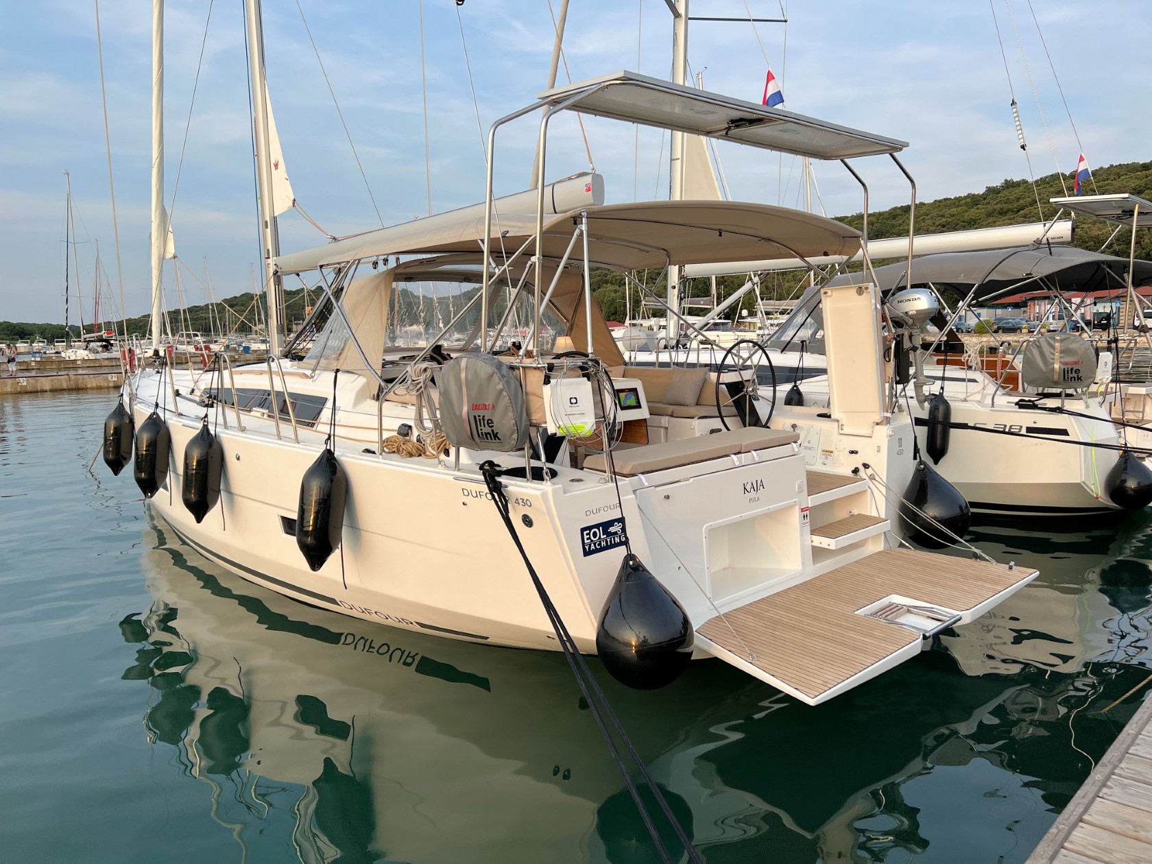 Dufour 430 GL — photo 6