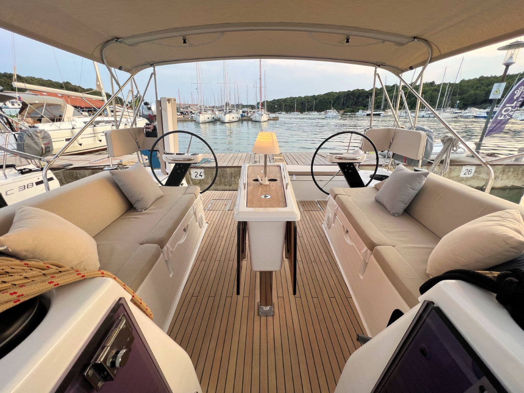 Dufour 430 GL — photo 14