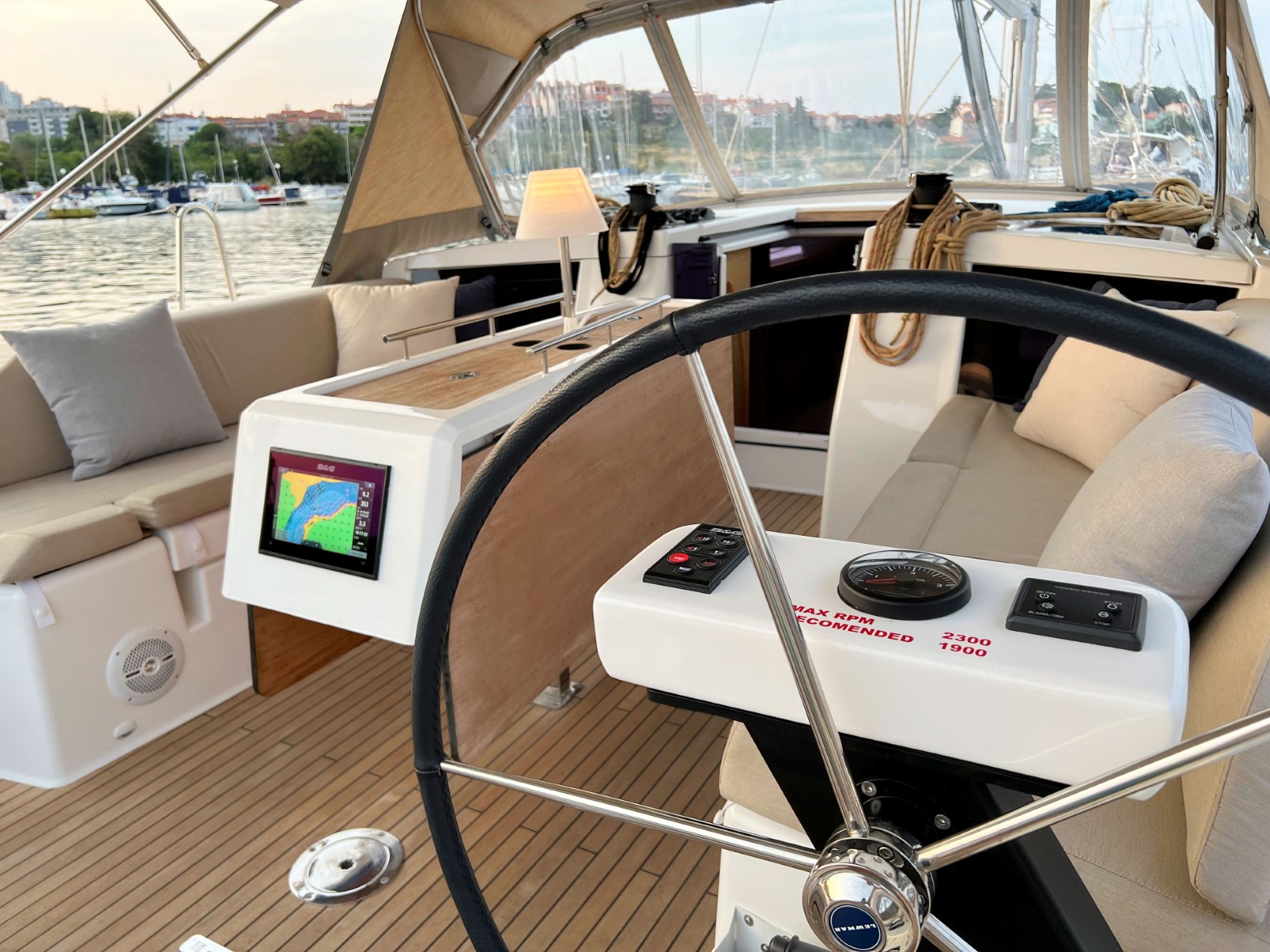 Dufour 430 GL — photo 15
