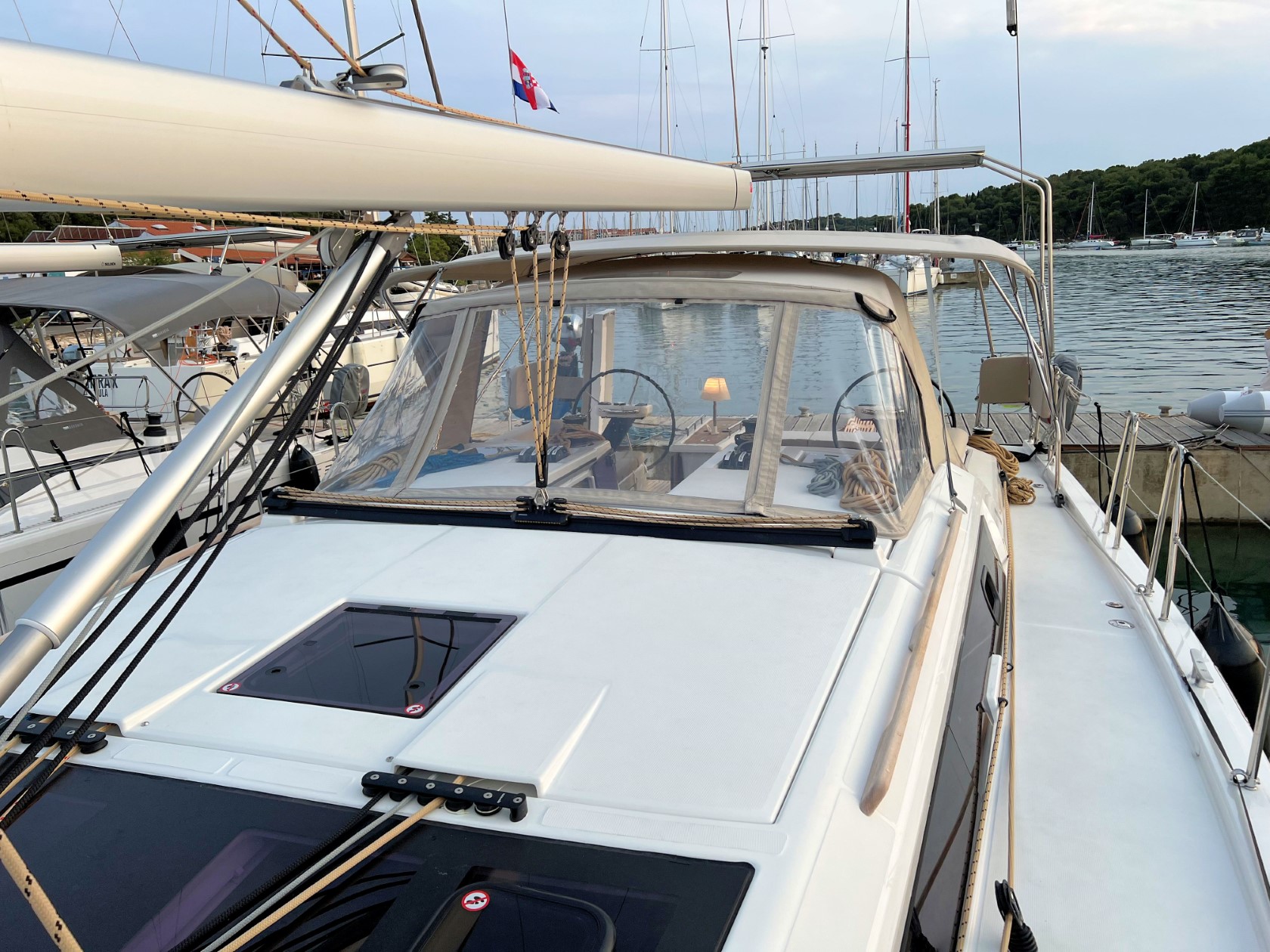 Dufour 430 GL — photo 20