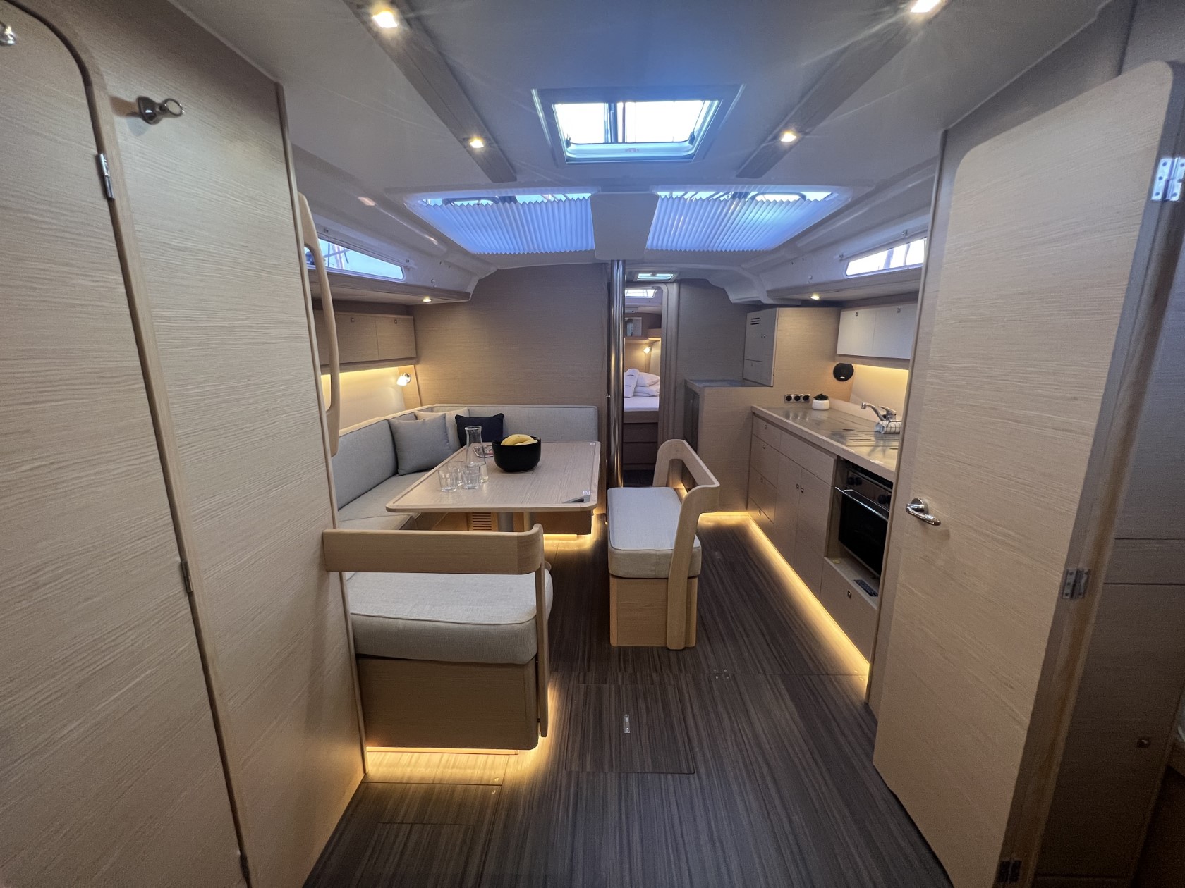 Dufour 430 GL — photo 24