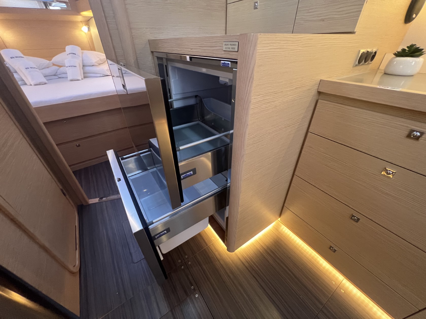 Dufour 430 GL — photo 30