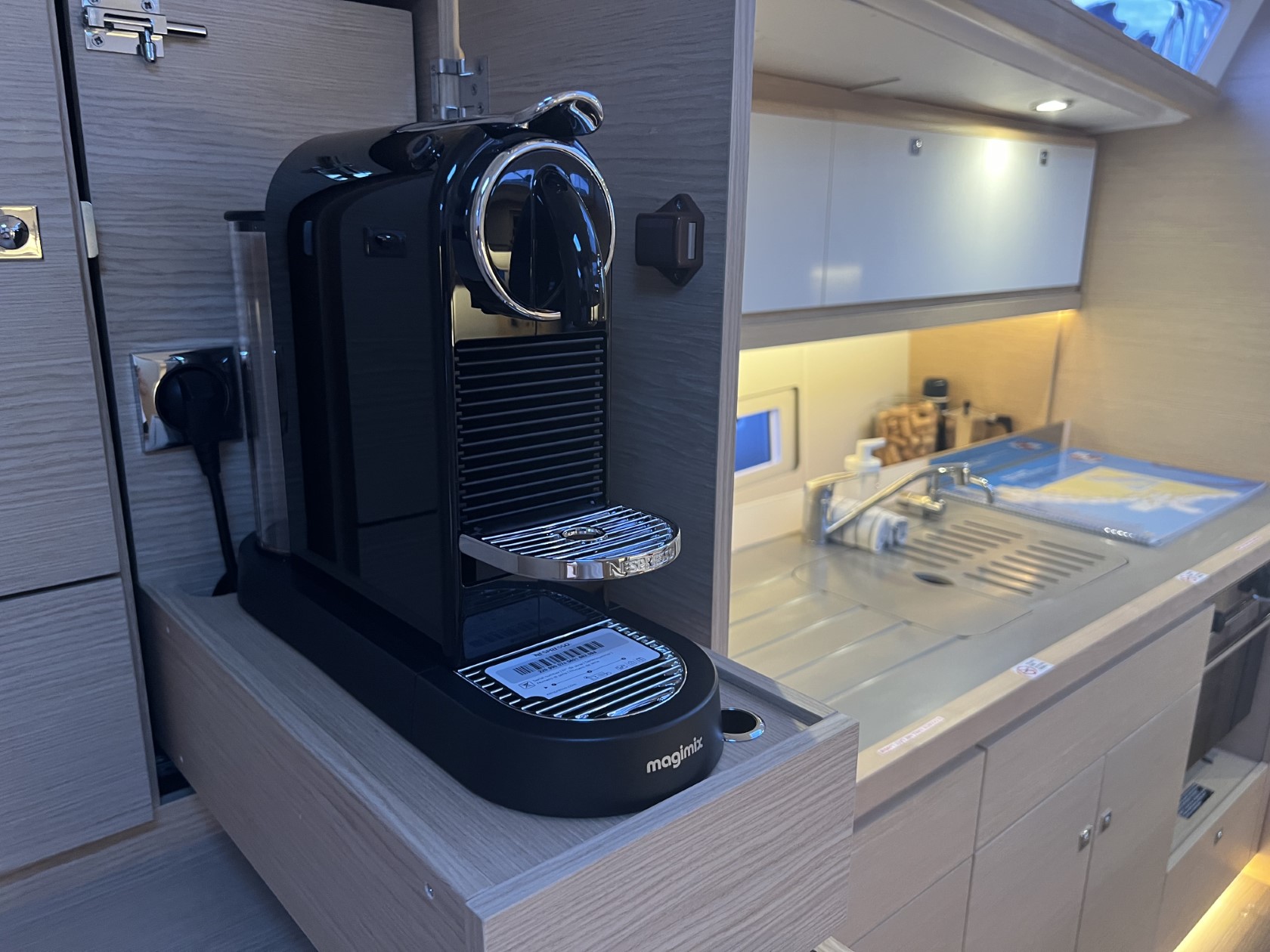 Dufour 430 GL — photo 31