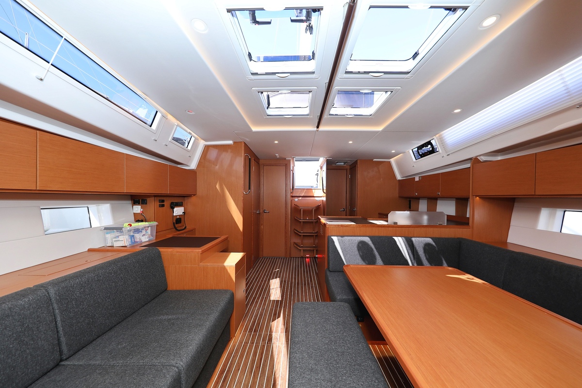 Bavaria C50 Style - 4 + 1 cab. — photo 11