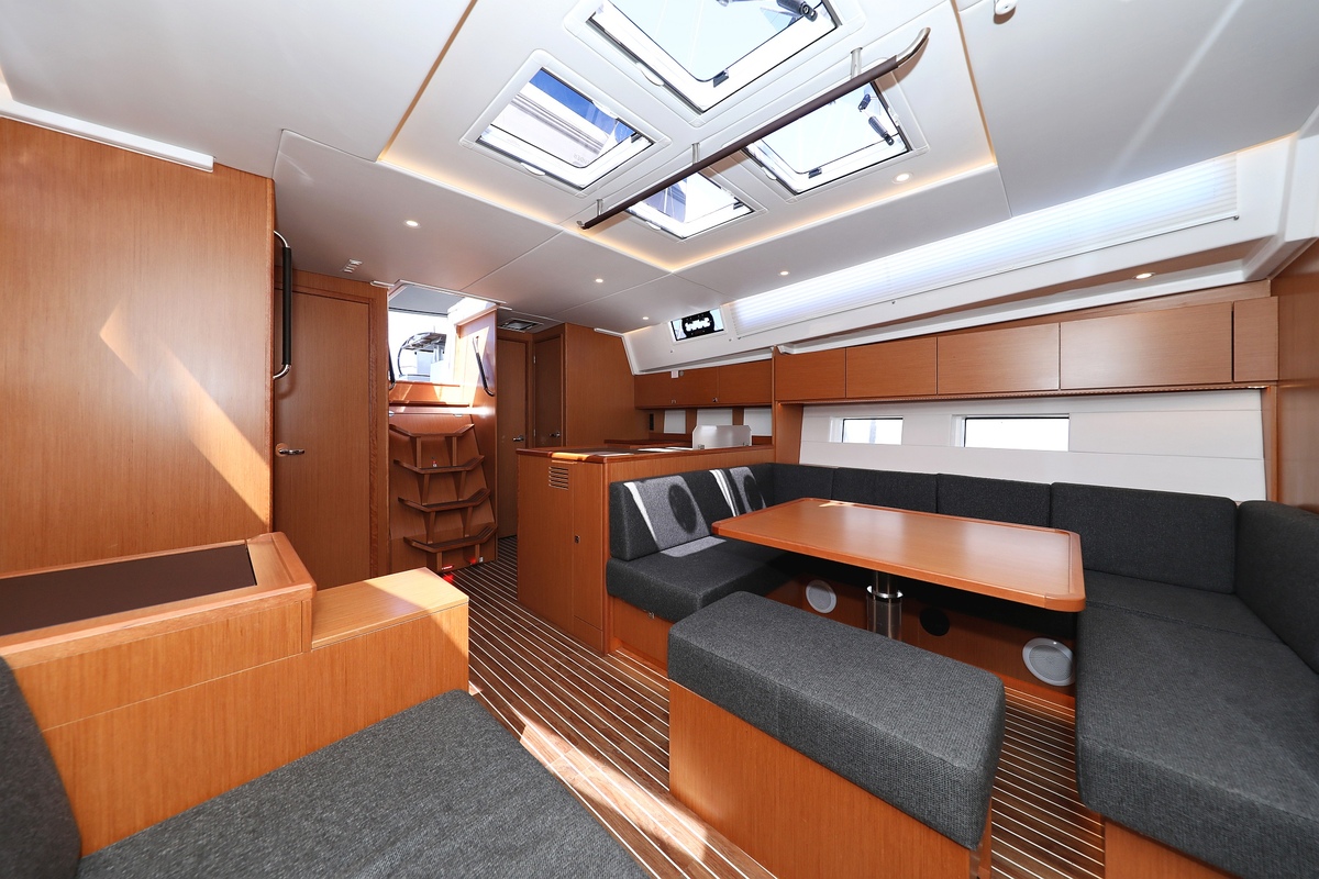 Bavaria C50 Style - 4 + 1 cab. — photo 12