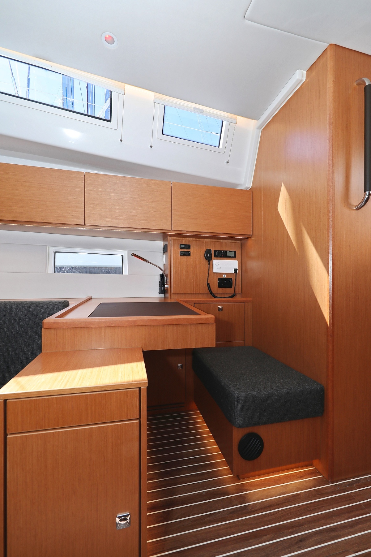 Bavaria C50 Style - 4 + 1 cab. — photo 13
