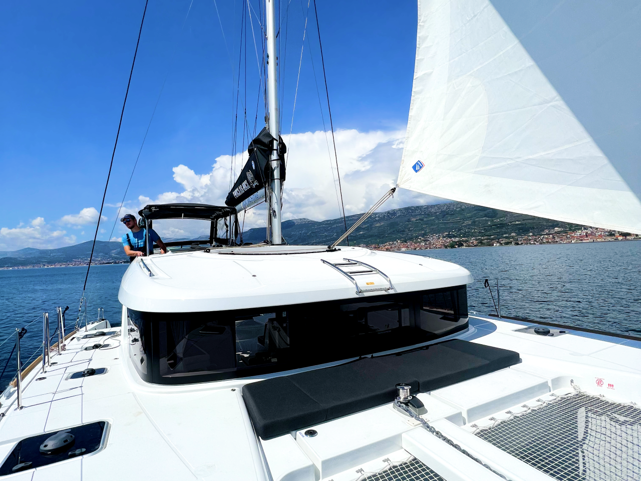 Lagoon 40 - 4 + 2 cab — photo 18