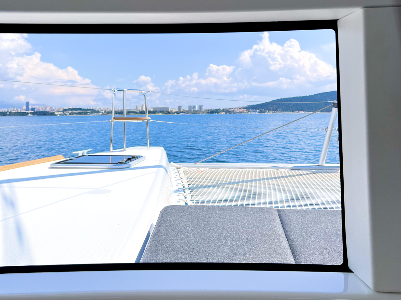 Lagoon 40 - 4 + 2 cab — photo 4