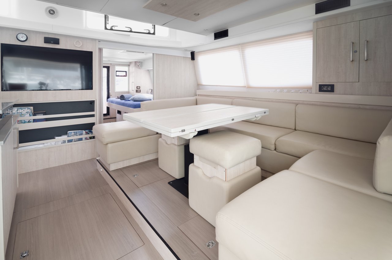Leopard 58 — photo 10