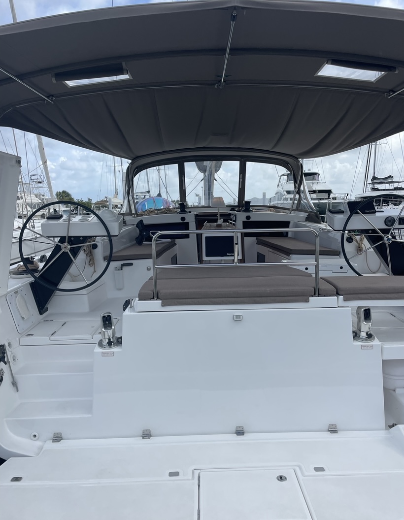 Dufour 470 - 3 cab. — photo 2
