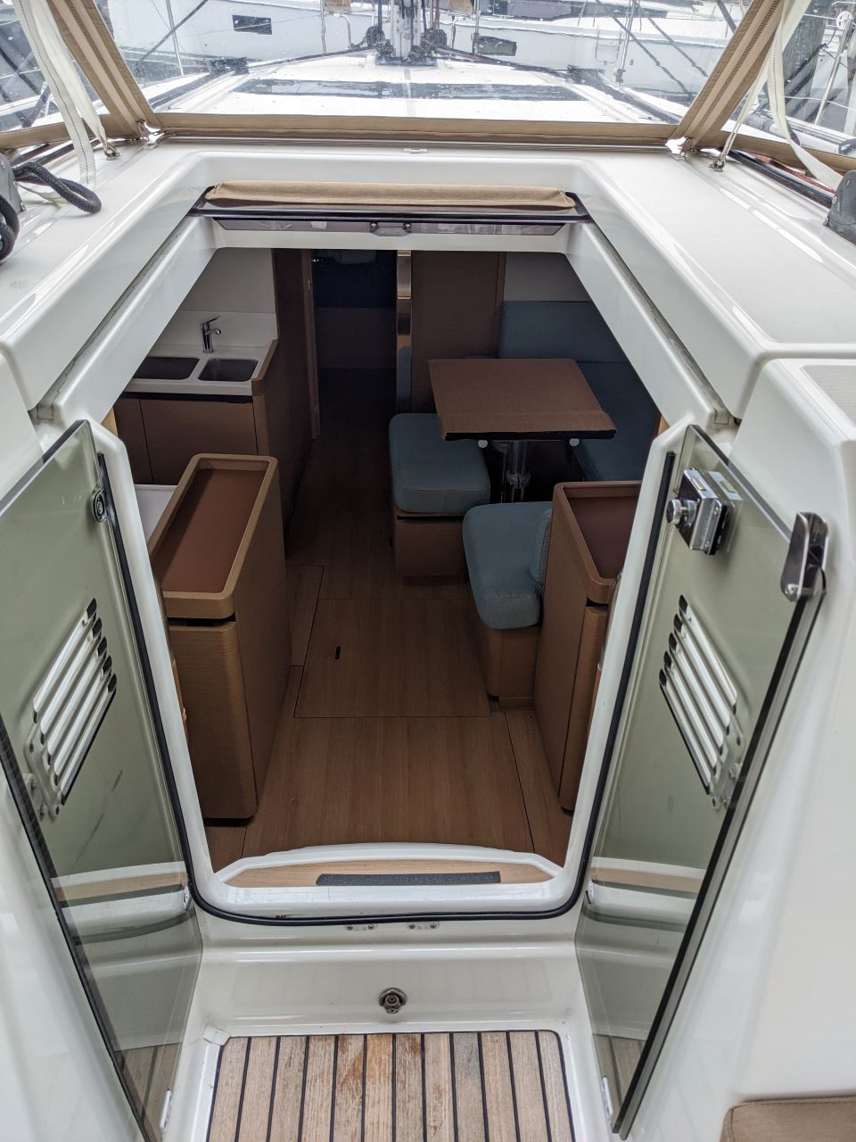 Sun Odyssey 440 - 3 cab. — photo 10